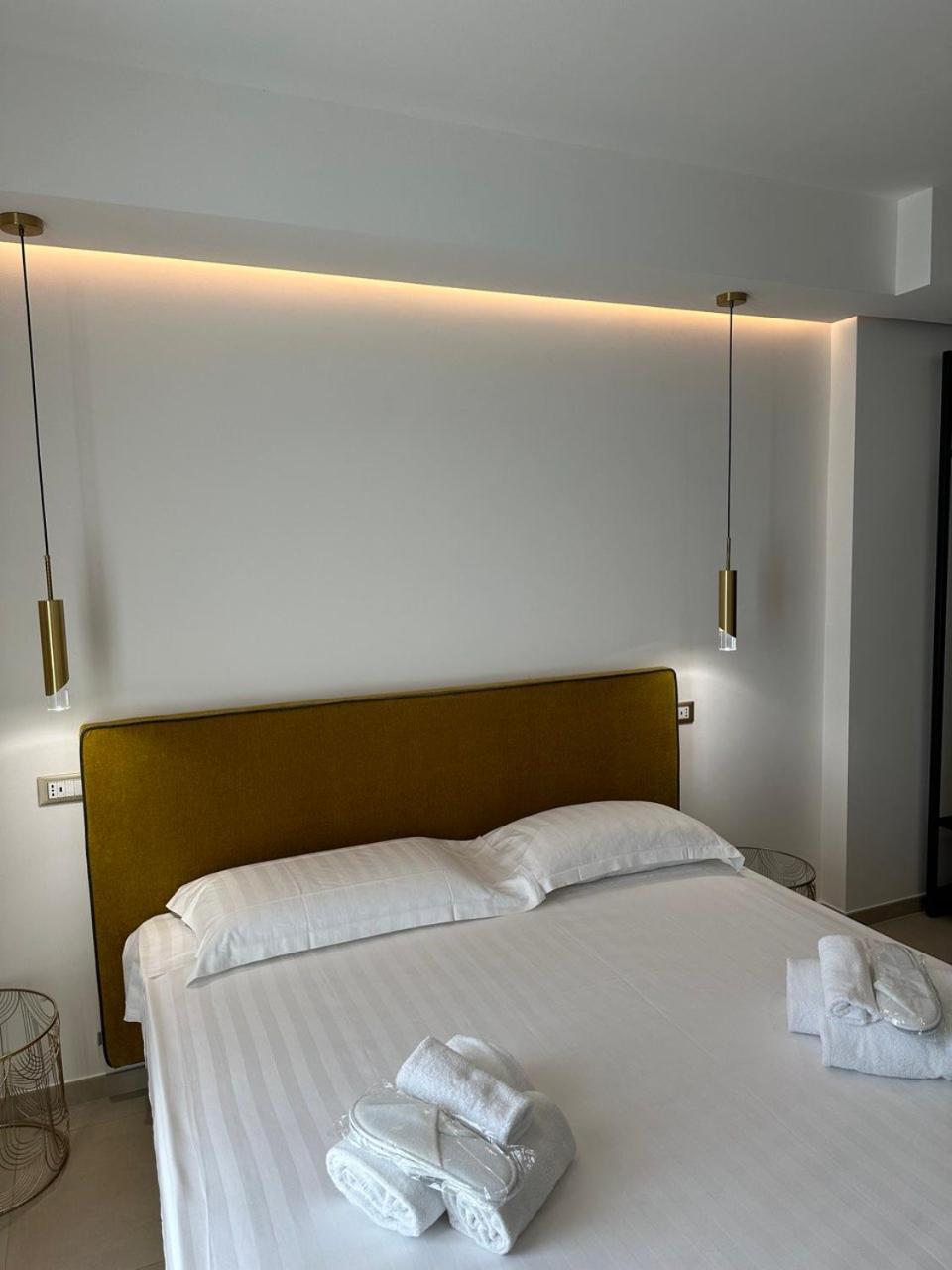 Amani Chic Rooms Olbia Exterior photo