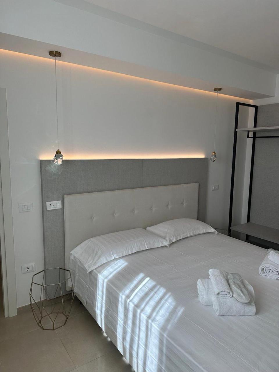 Amani Chic Rooms Olbia Exterior photo