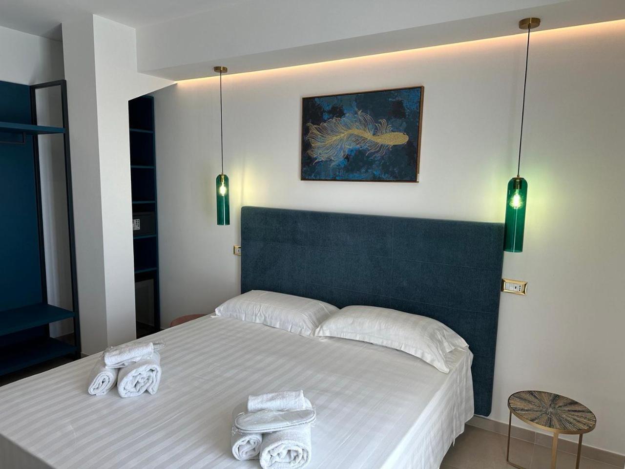 Amani Chic Rooms Olbia Exterior photo